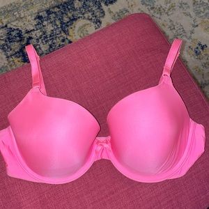 Victoria’s Secret Hot Pink Bra Underwire Lightly Lined Demi Cut